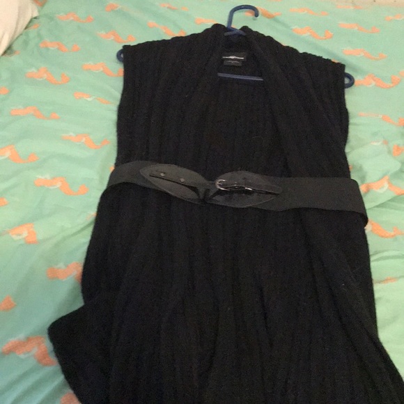 Sweater - Picture 3 of 3